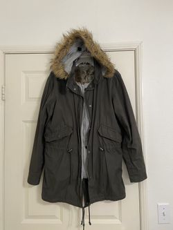 Express Convertible Utility Jacket with Faux Fur Vest And Hood size s