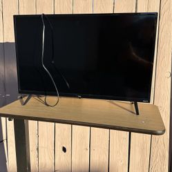 TCL Roku TV, No Remote, 32in