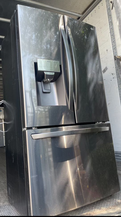 LG 3-Door French Door Refrigerator - Stainless