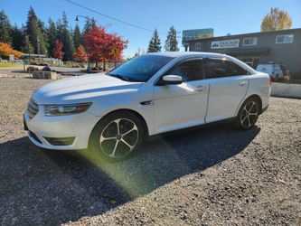 2015 Ford Taurus