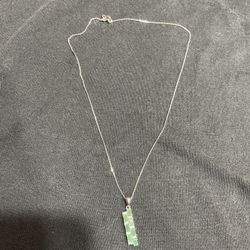 Women’s Emerald And Diamond Necklace Sterling Silver 925 Stamped 