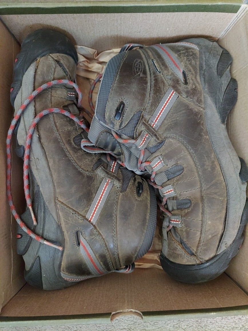 Men's Keen Hiking Boots 9.5 Leather