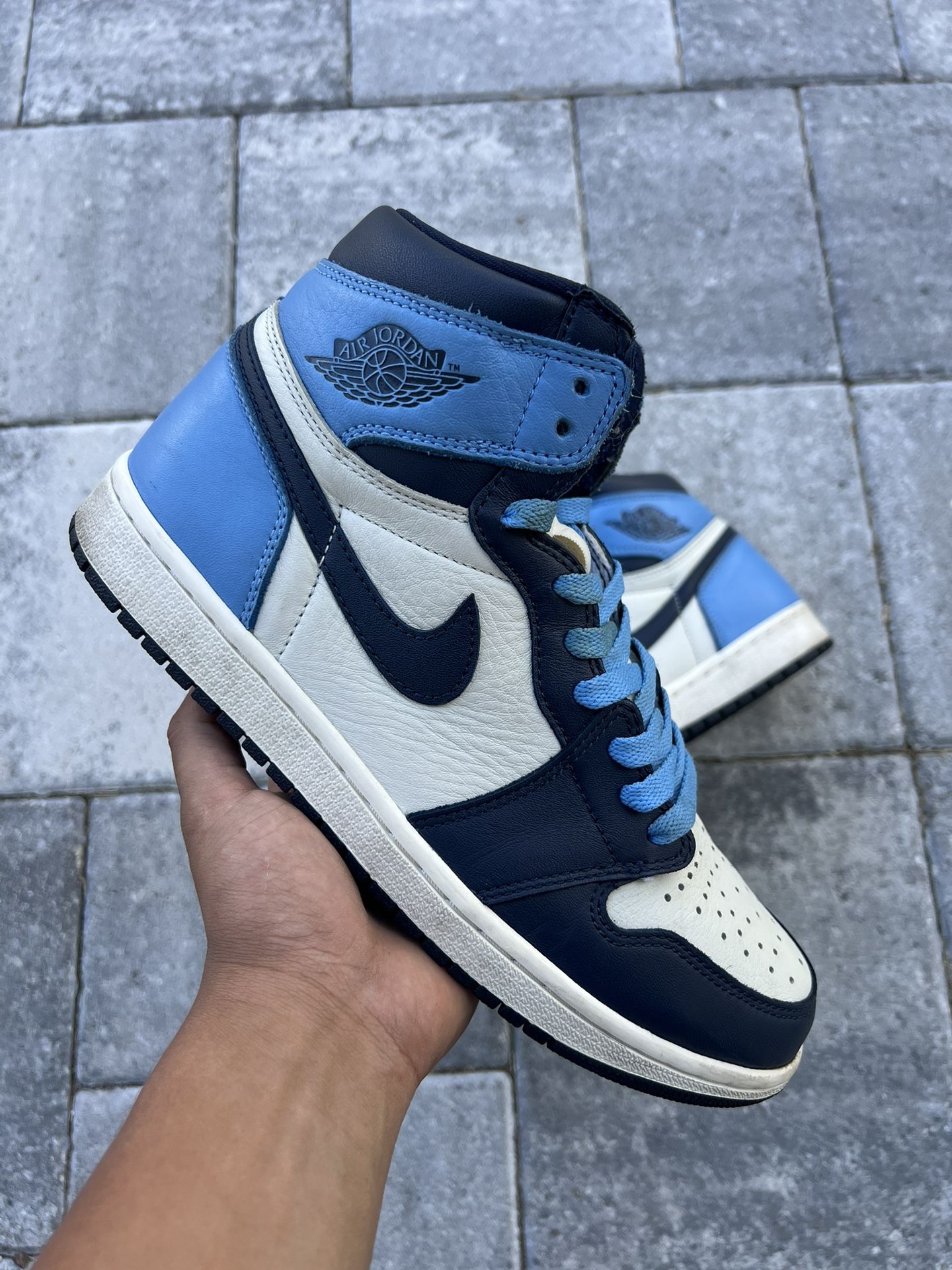 Jordan 1 Obsidian