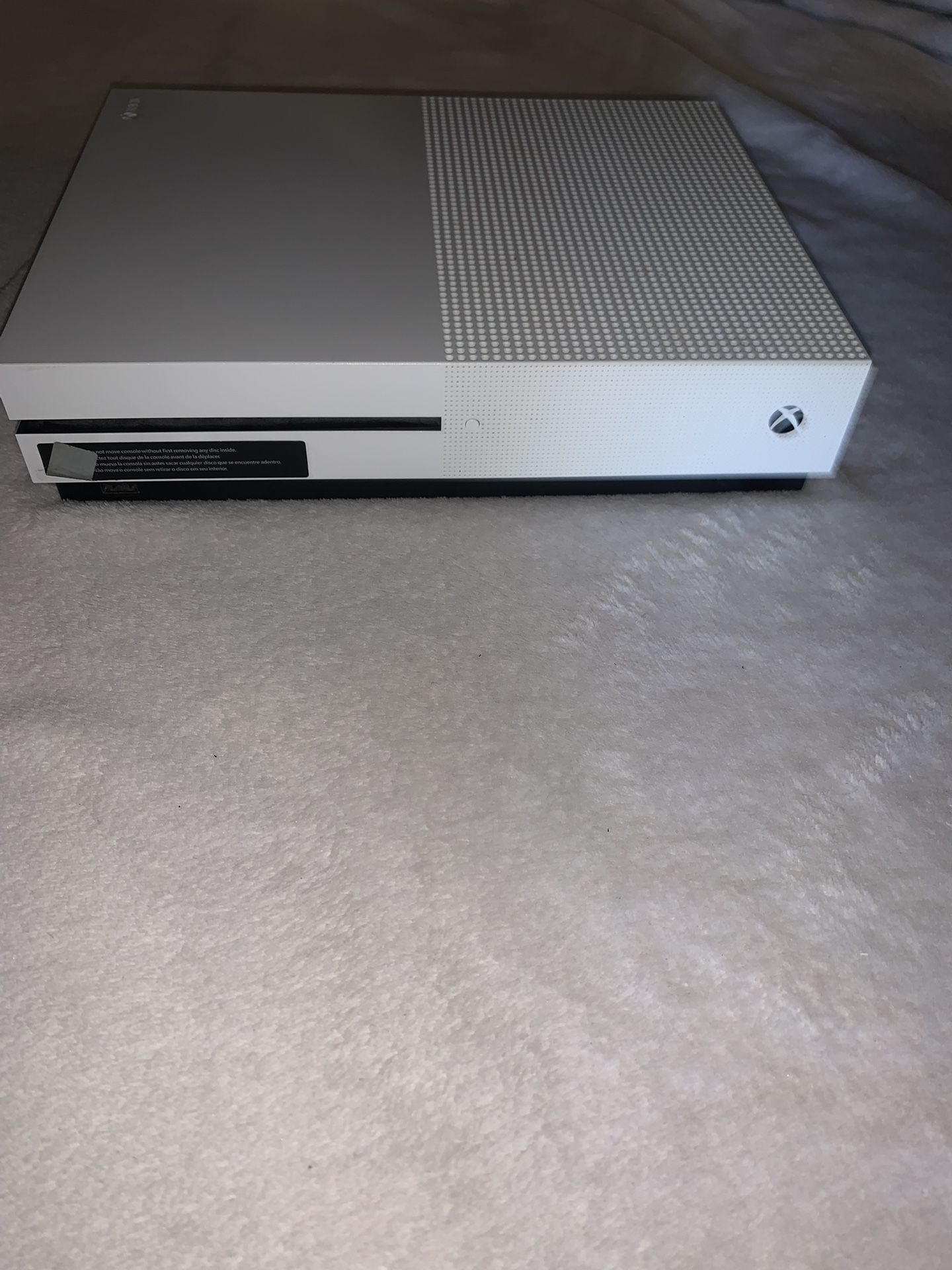 Xbox One S