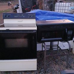 Whirlpool Microwave  And Stove 