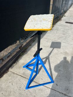 Boat stand