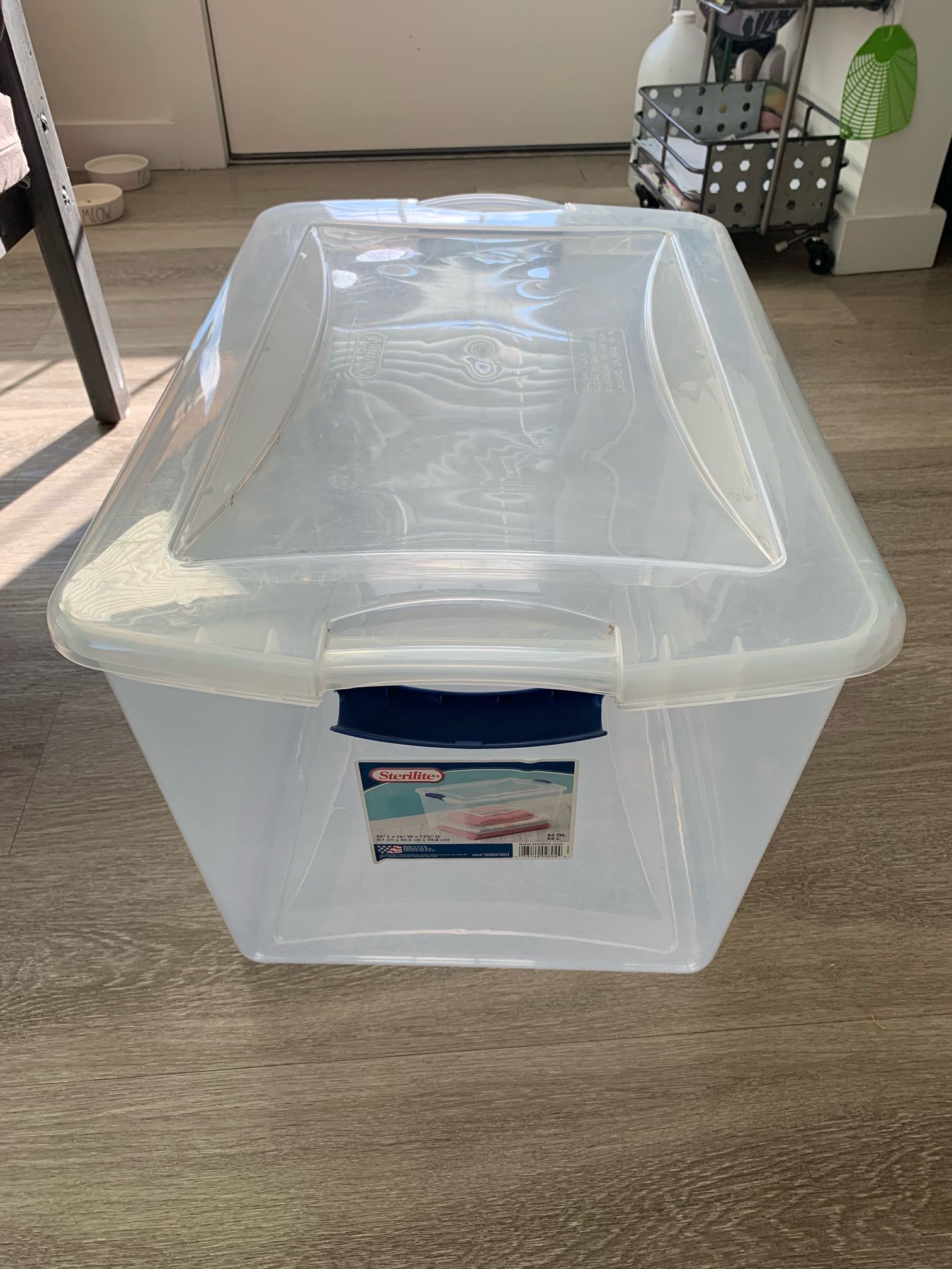 Plastic storage bins