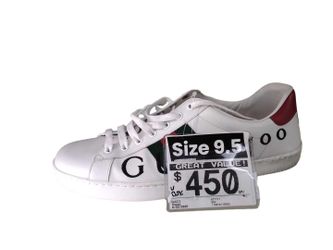 Gucci 677717 White