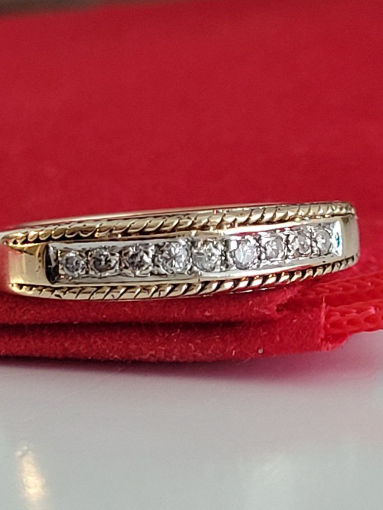 ❤️10k Size 6.5 Lovely Solid Yellow Gold Genuine Diamonds Band Ring!/ Anillo de Oro con Diamantes Genuinos !👌🎁Post Tags: 10k 14k