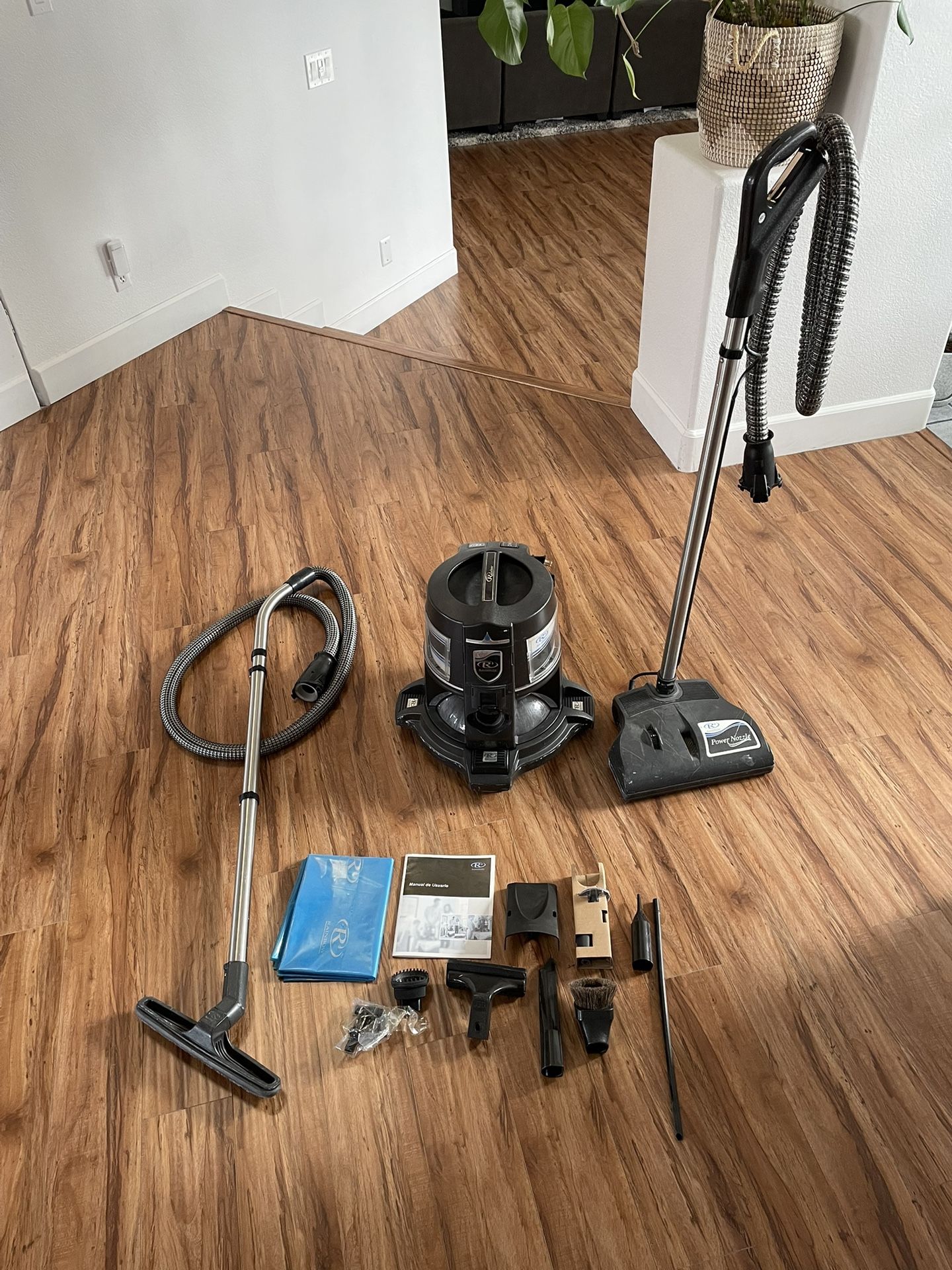 Vacuum Rainbow E Series E2 Blue 2
