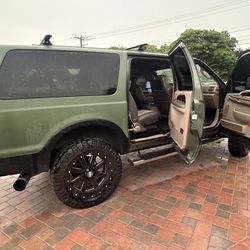 2003 Custom 6.0 Turbo Excursion 