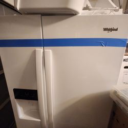 Whirlpool white side by side