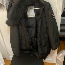 Black Puff Jacket (Jeep Brand)