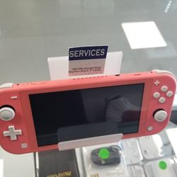 Nintendo Switch Lite 