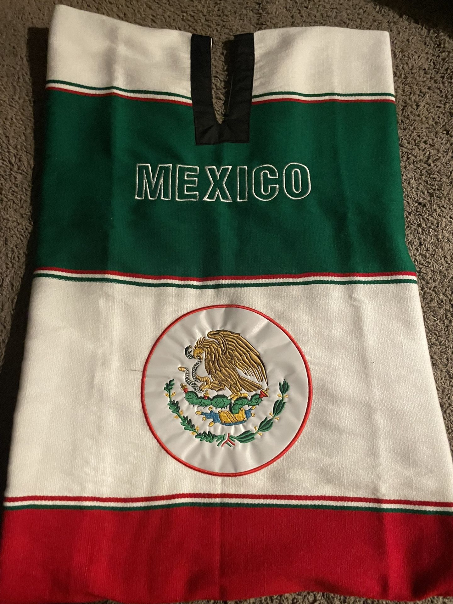 Adult Mexico Poncho Brand New Lmk If Interested