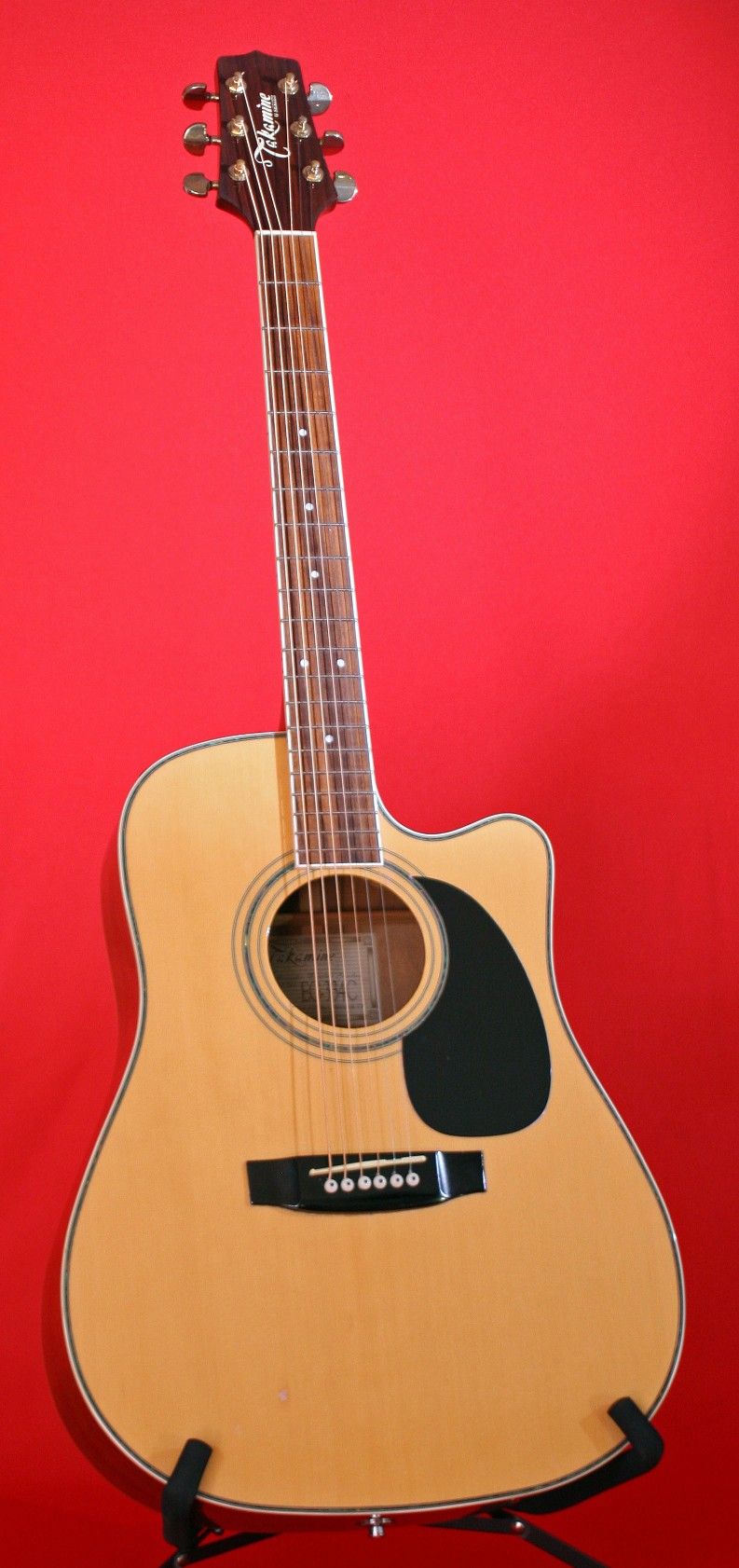 Vintage Takamine EG-334C Acoustic Cutaway Electerc Guitar With Hard Case And Stand
