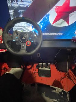 Logitech G29 Racing Wheel with Pedals