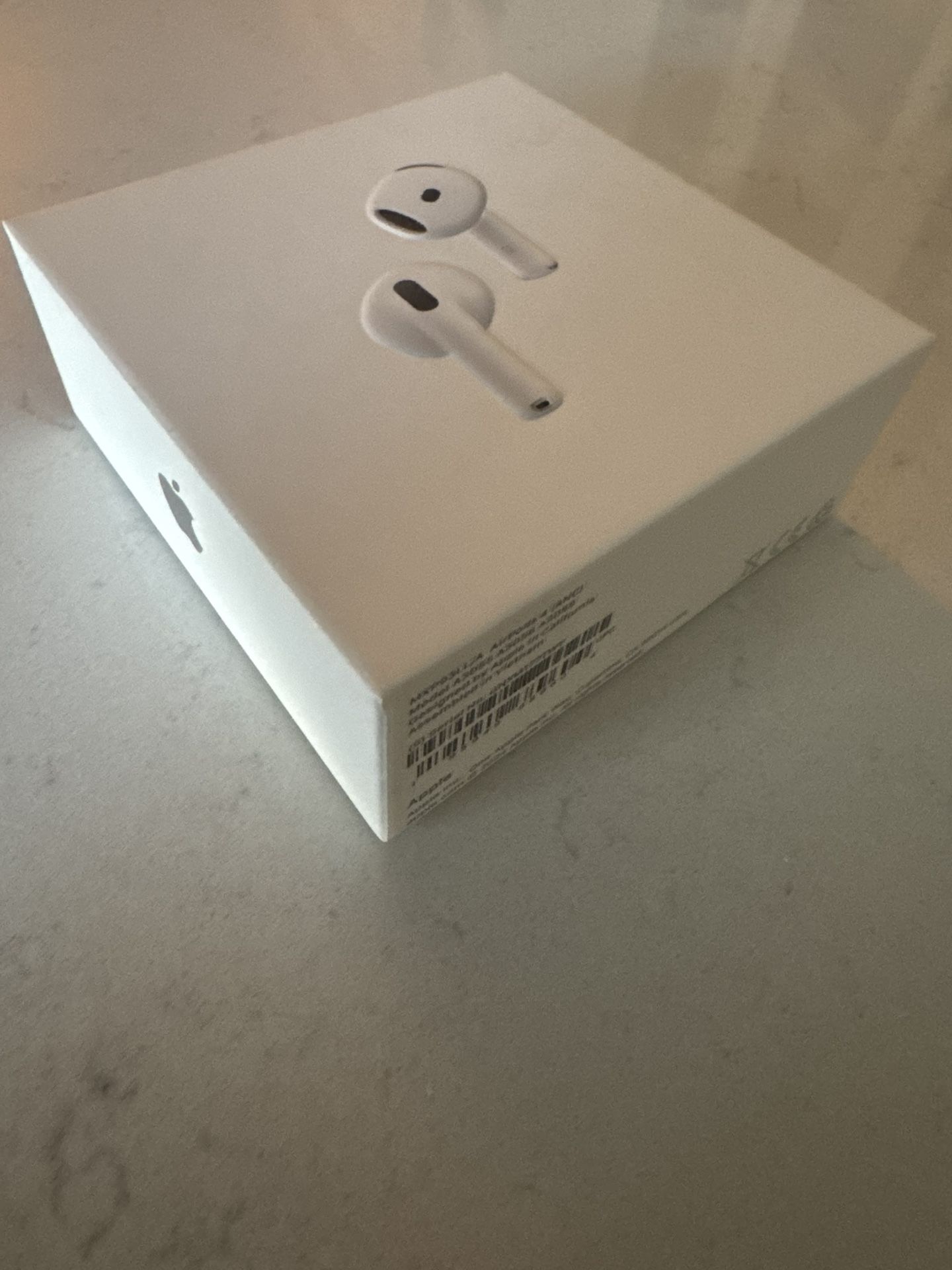 AirPod 4 With Noise Cancellation