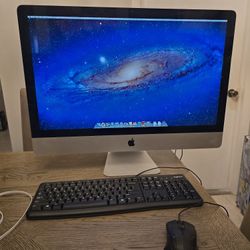 27" iMac - 3.4Ghz i7 Model Mid 2010 **Read Description **