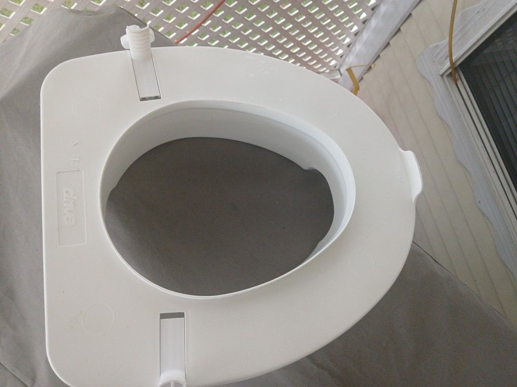 Drive Toilet Bowl Cover