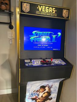 Full-Size Arcade Machine – Thousands of Games