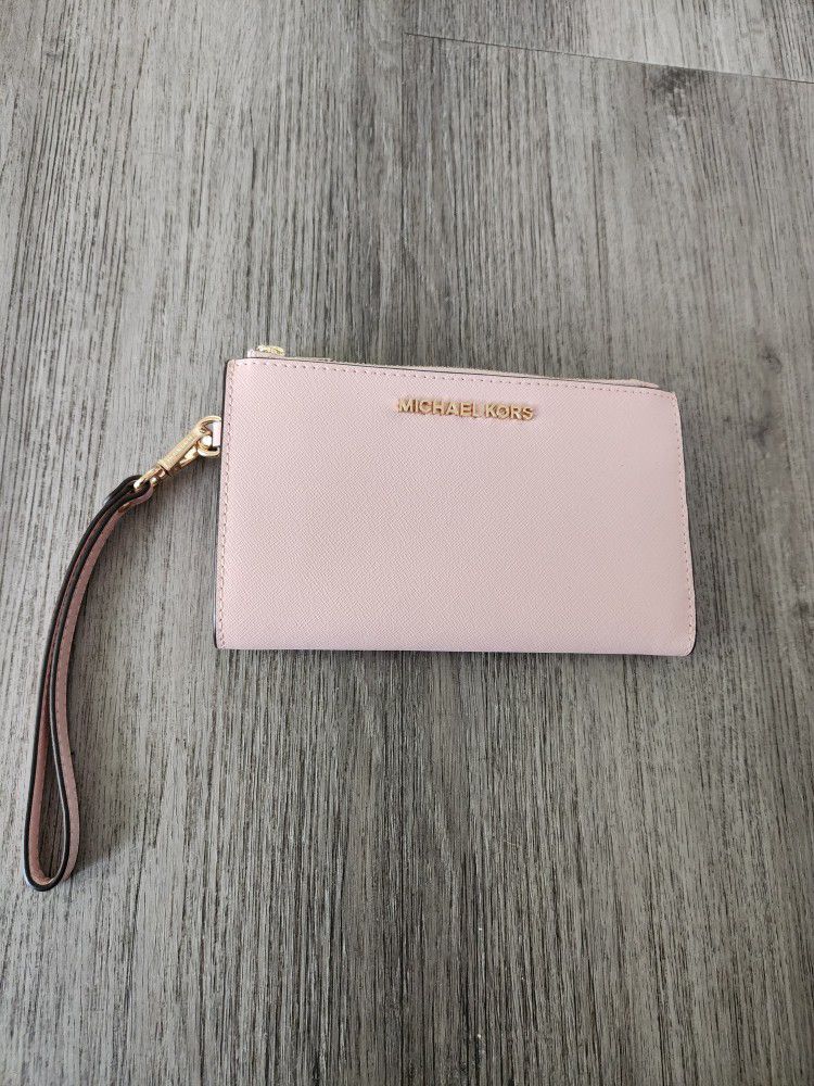 Michael Kors Pastel Pink/Gold  Wrist Wallet