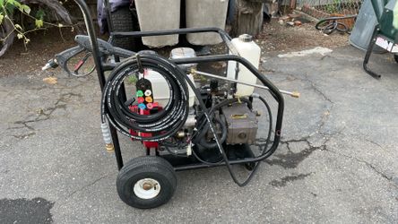 Commercial Pressure washer