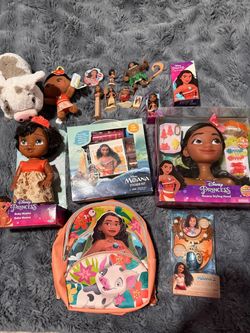 Moana items, toys, collection