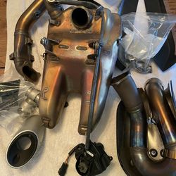 2021 Ducati Panigale Full OEM Exhaust