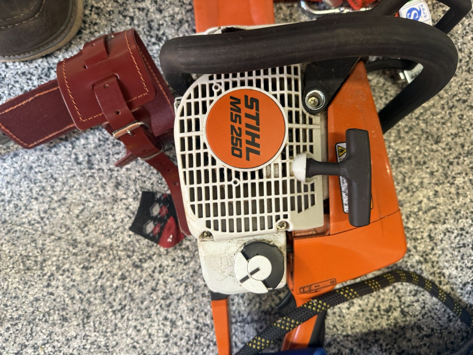 250 Stihl Chainsaw Bought It Brand New