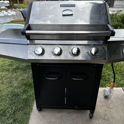 Brand New Bbq Grill Propane 