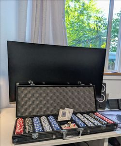 500-Piece Poker Chip Set - Texas Hold'em with Case