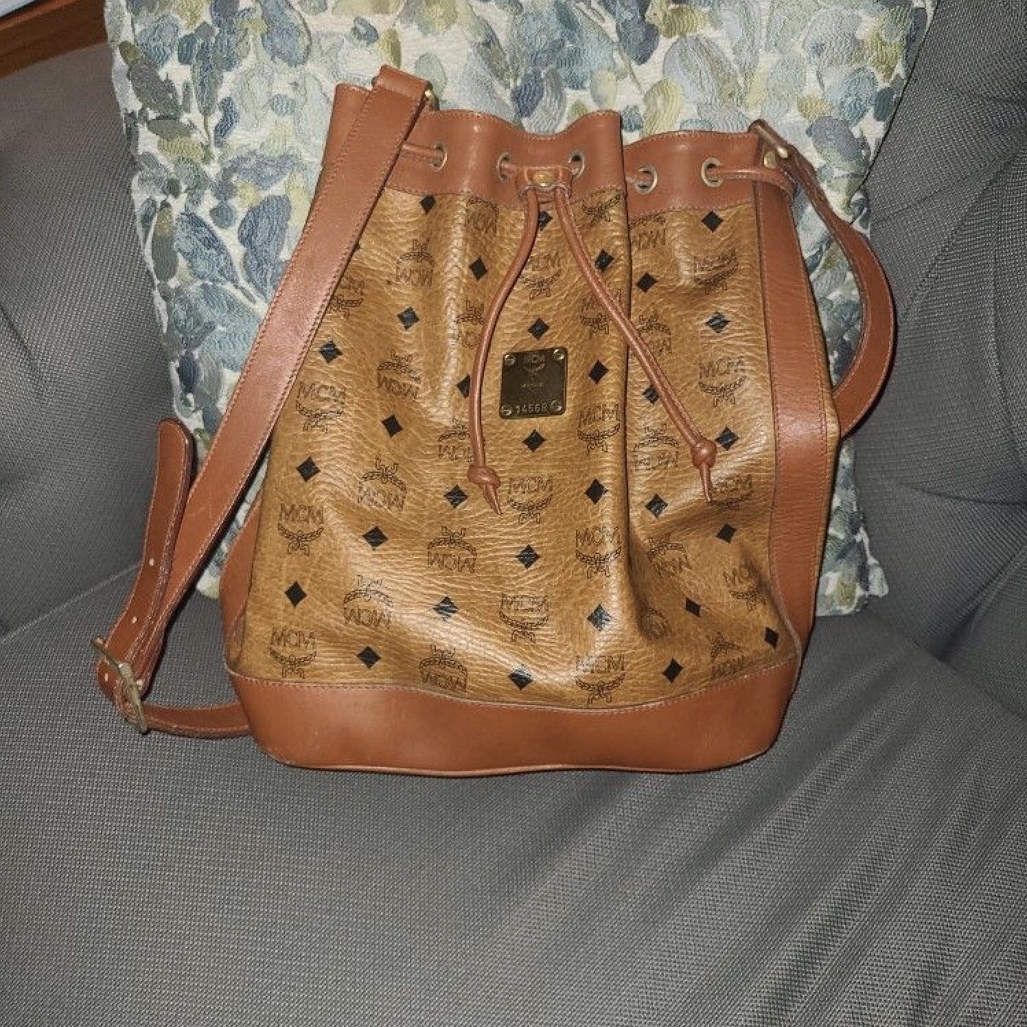 Authentic Mcm Visetos Leather Vintage Shoulder Bag Brown