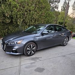 2020 Nissan Altima