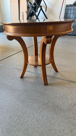 Solid Wood Coffee Table & End Tables Set (3-Piece Set) with Glass Tops - $250 (Sloans Lake (Denver))