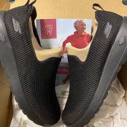 Skechers Performance GOWALK 6