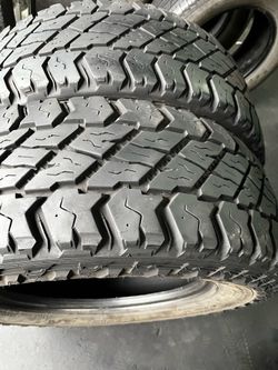 2 USED LT 26570R18 Cooper Discoverer All TERRAIN tires for $130 installed and balance.   265 70 R 18 26570R18 265/70/18 265/70/R18  Texas Extre