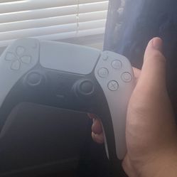 PS5 CONTROLLER (CAN NEGOTIATE)