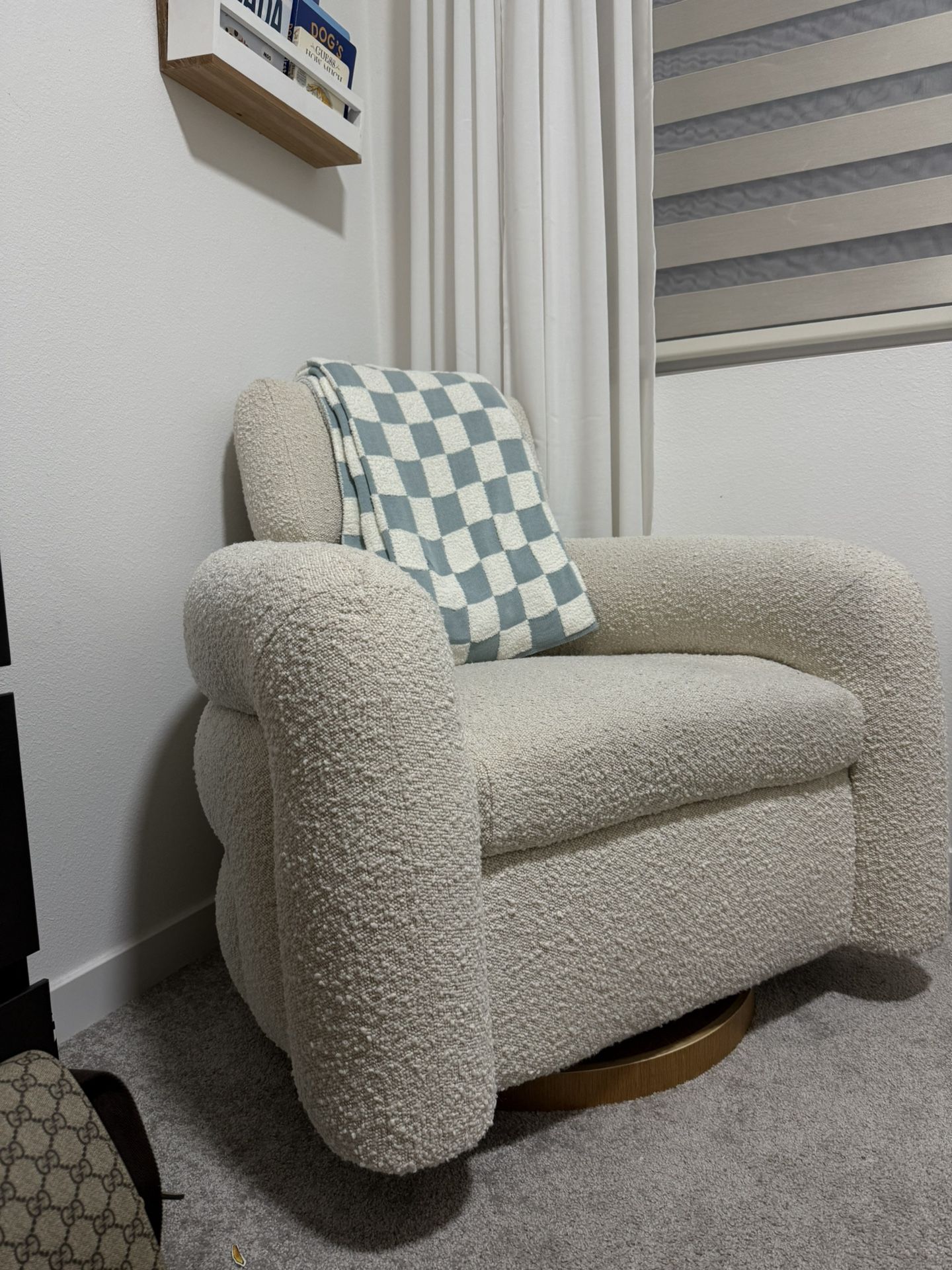 Snoozer Cream Nursery