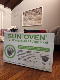 Sun Oven - Unused & pristine condition