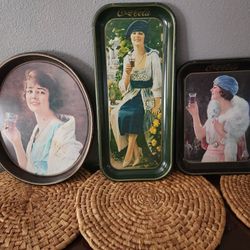 1973 Coca-Cola Vintage Metal Trays.