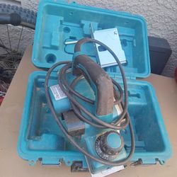 Makita