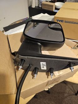 2012 Ford E 350 Driver Side Mirror Left Sode Mirror