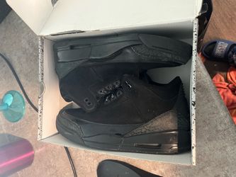 Retro Jordan 3s Black Cat 10.5 Men’s