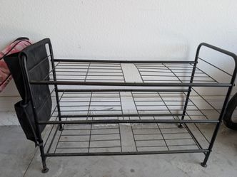 Used shoe rack