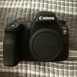 Canon Eos 6d Mark II Body only