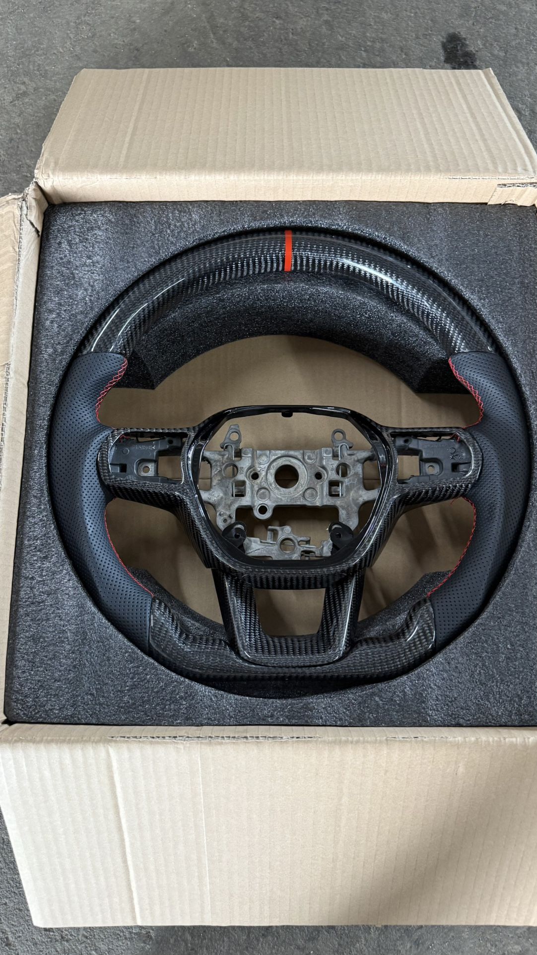 2022-2025 Honda Civic Carbon Fiber Steering Wheel
