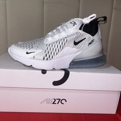 Air max 270 Size 5.5 