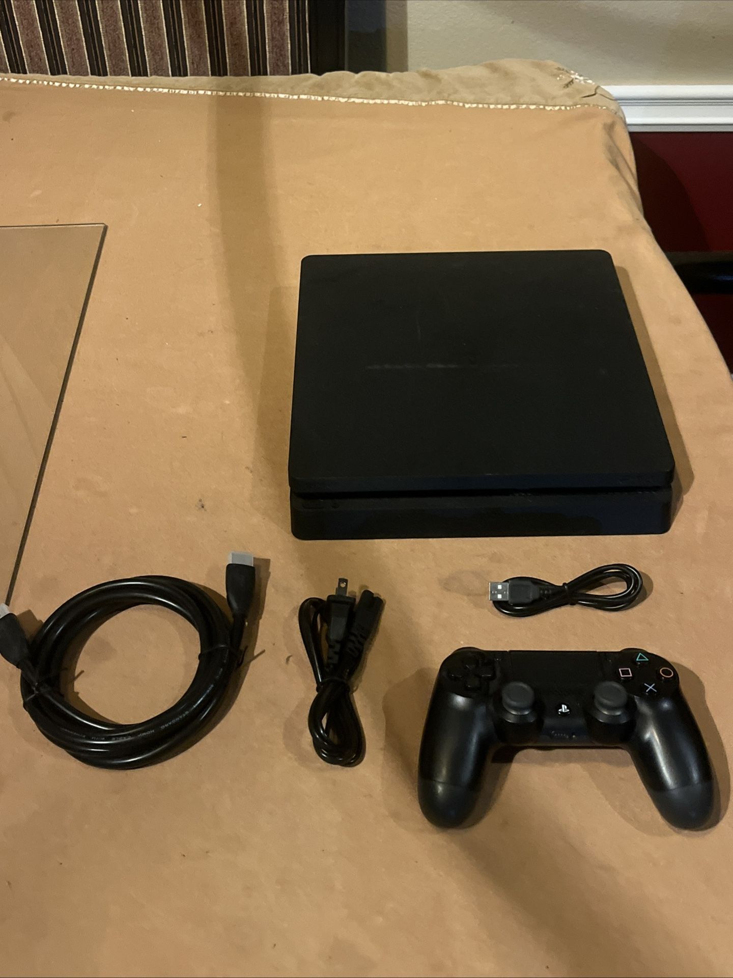 Sony PlayStation 4 CUH-2215B 1TB Console w/ Cords & Controller v8.50