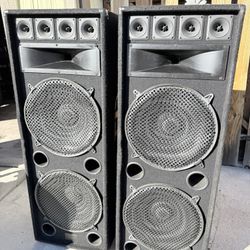 Speakers 